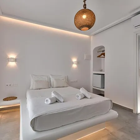Paros Blue Dolphin Fully Renovated By Rivea Group Hotel Chrisi Akti (Paros)