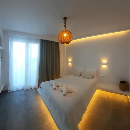 호텔 Paros Blue Dolphin Fully Renovated By Rivea Group