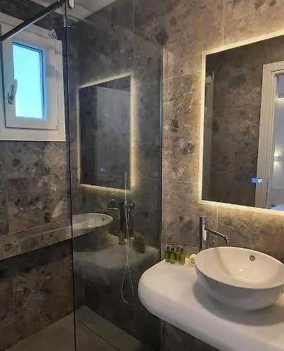 Paros Blue Dolphin Fully Renovated By Rivea Group Χρυσή Ακτή