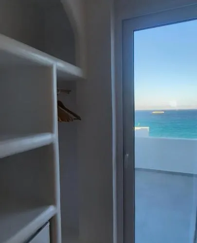 Paros Blue Dolphin Fully Renovated By Rivea Group Ξενοδοχείο *