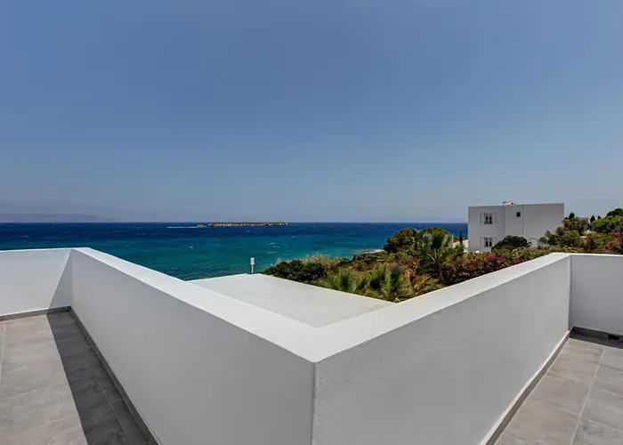 Paros Blue Dolphin Fully Renovated By Rivea Group * Χρυσή Ακτή