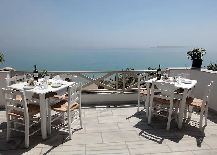 Paros Blue Dolphin Fully Renovated By Rivea Group